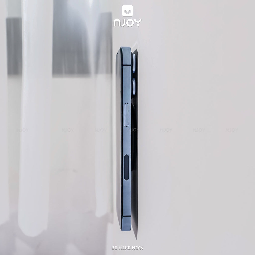 Giá đỡ điện thoại MagSafe dán tường tiện lợi — ảnh 8
