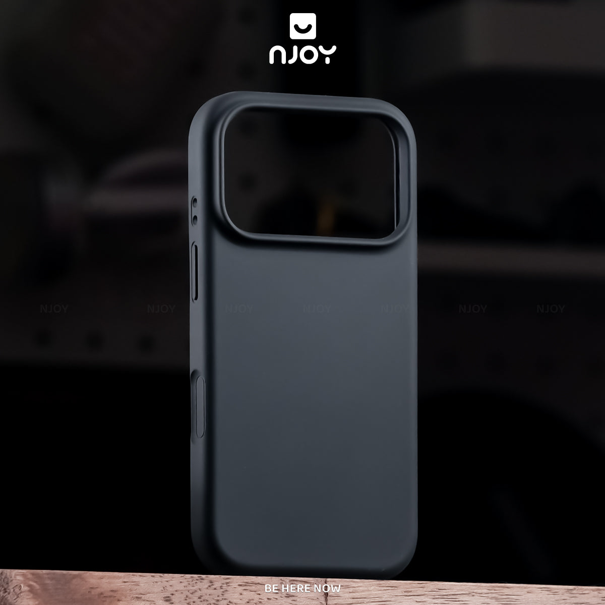 Ốp silicon chống bẩn hỗ trợ sạc không dây — iPhone 14 Pro — ảnh 7