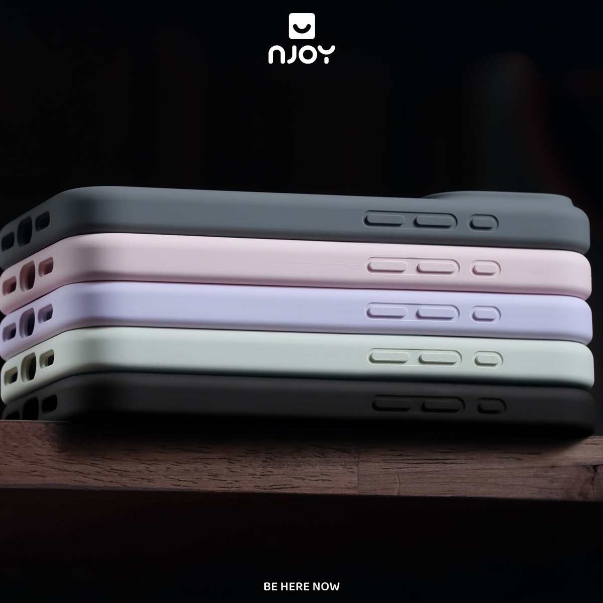 Ốp silicon chống bẩn hỗ trợ sạc không dây — iPhone 14 Pro
