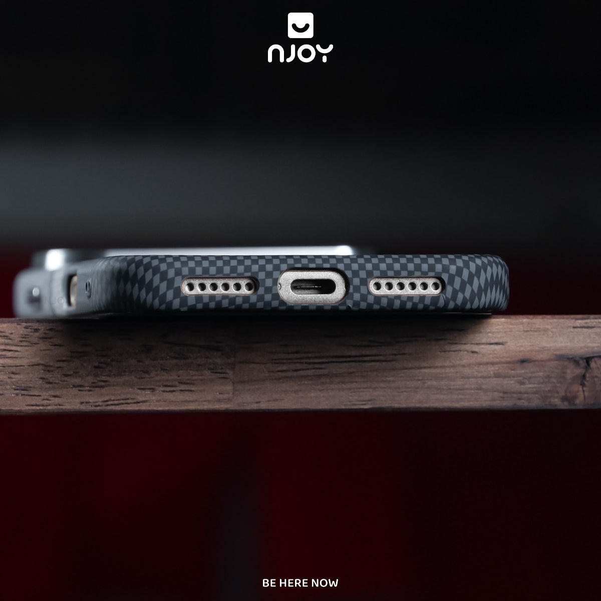 Ốp carbon MagSafe siêu mỏng PC in hình núi — iPhone 14 Pro — ảnh 5
