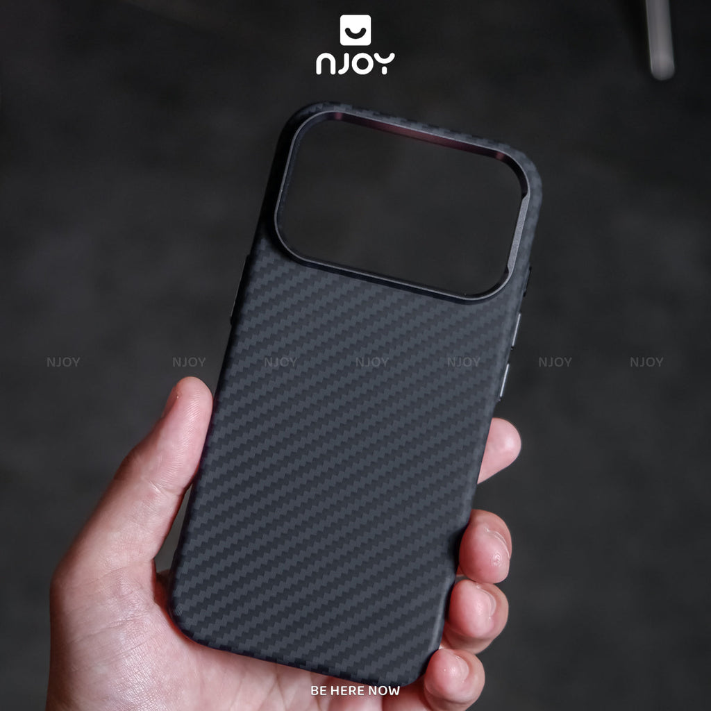 Ốp carbon nhám chống vân tay siêu mỏng bảo vệ camera — iPhone 14 Pro — ảnh 9
