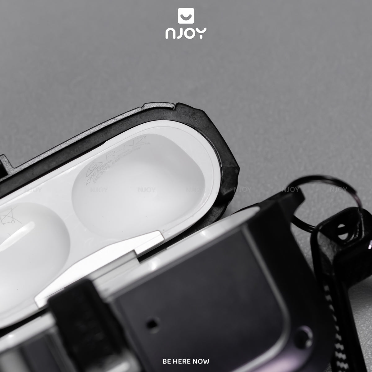 Ốp tai nghe AirPods Pro 3 2 4 cyberlock nút bấm — AirPods 4 — ảnh 5