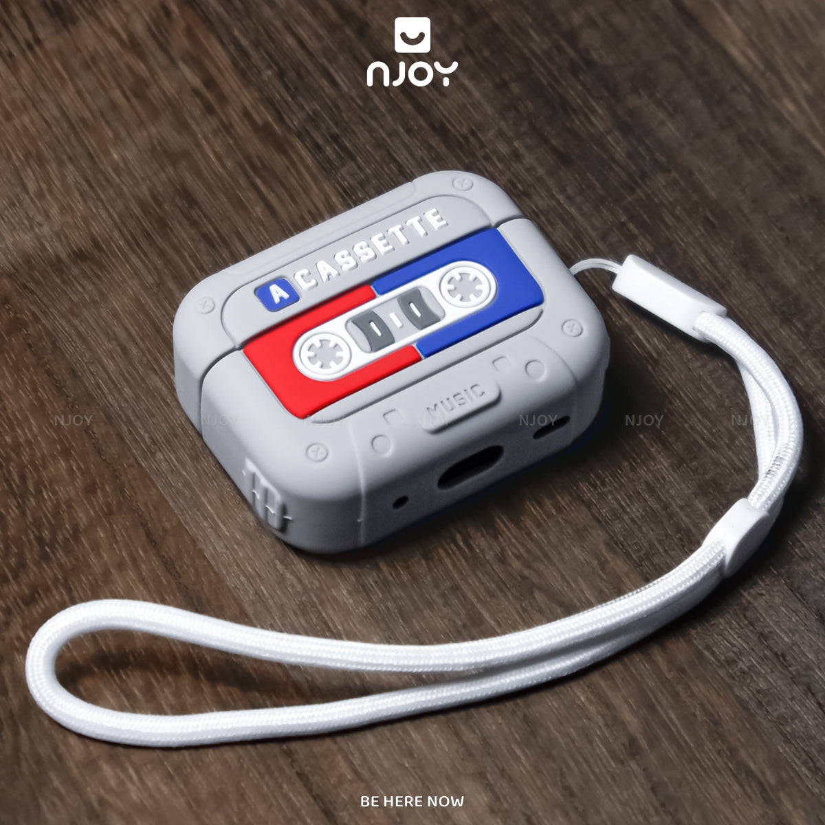Ốp in hình máy nghe nhạc cassette cổ điển retro kèm dây — AirPods 4 — ảnh 11