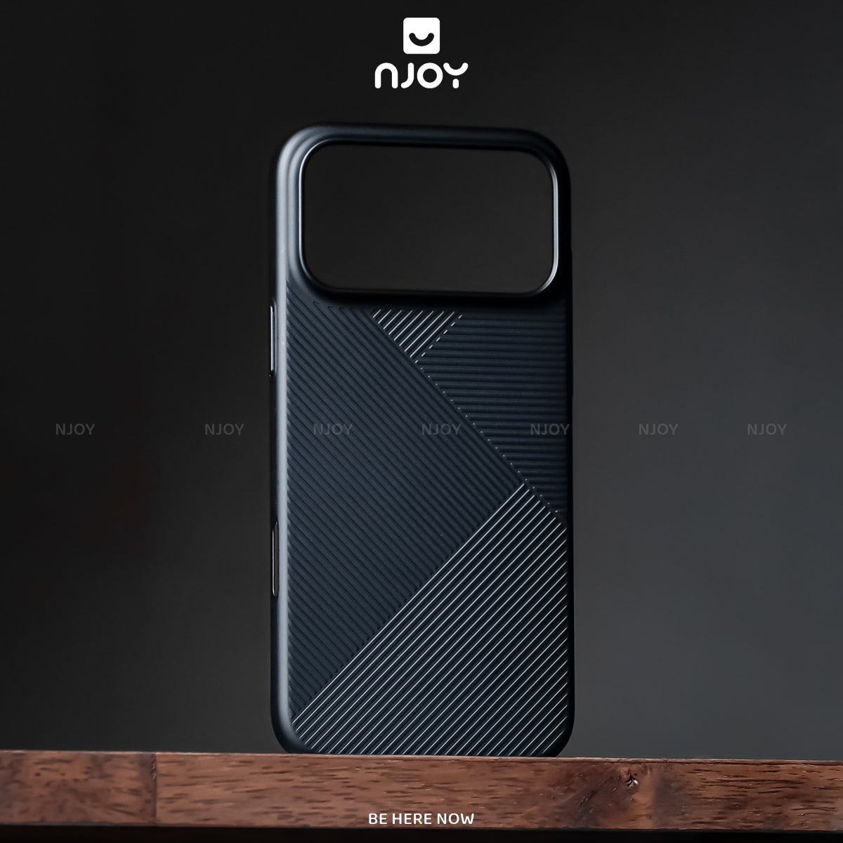Ốp nhám sọc siêu mỏng nexus họa tiết hình học — iPhone 14 Pro — ảnh 6