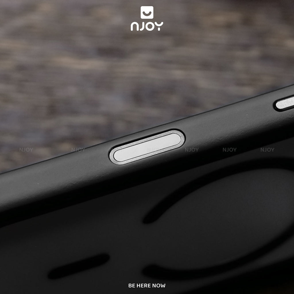 Ốp nhám hỗ trợ sạc không dây từ tính nút bấm ai camera — iPhone 16 — ảnh 3