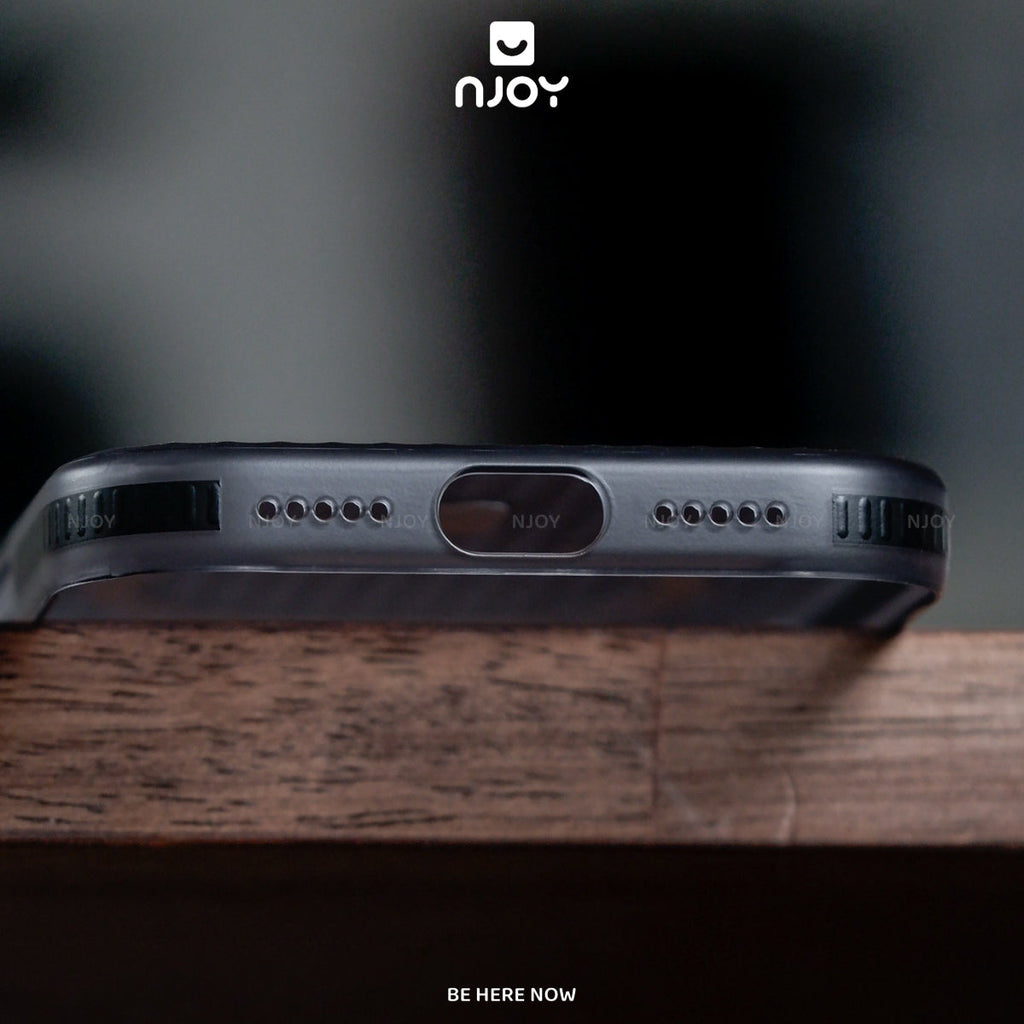 Ốp MagSafe lưng nhám sọc nổi 3D — iPhone 14 Pro Max — ảnh 5