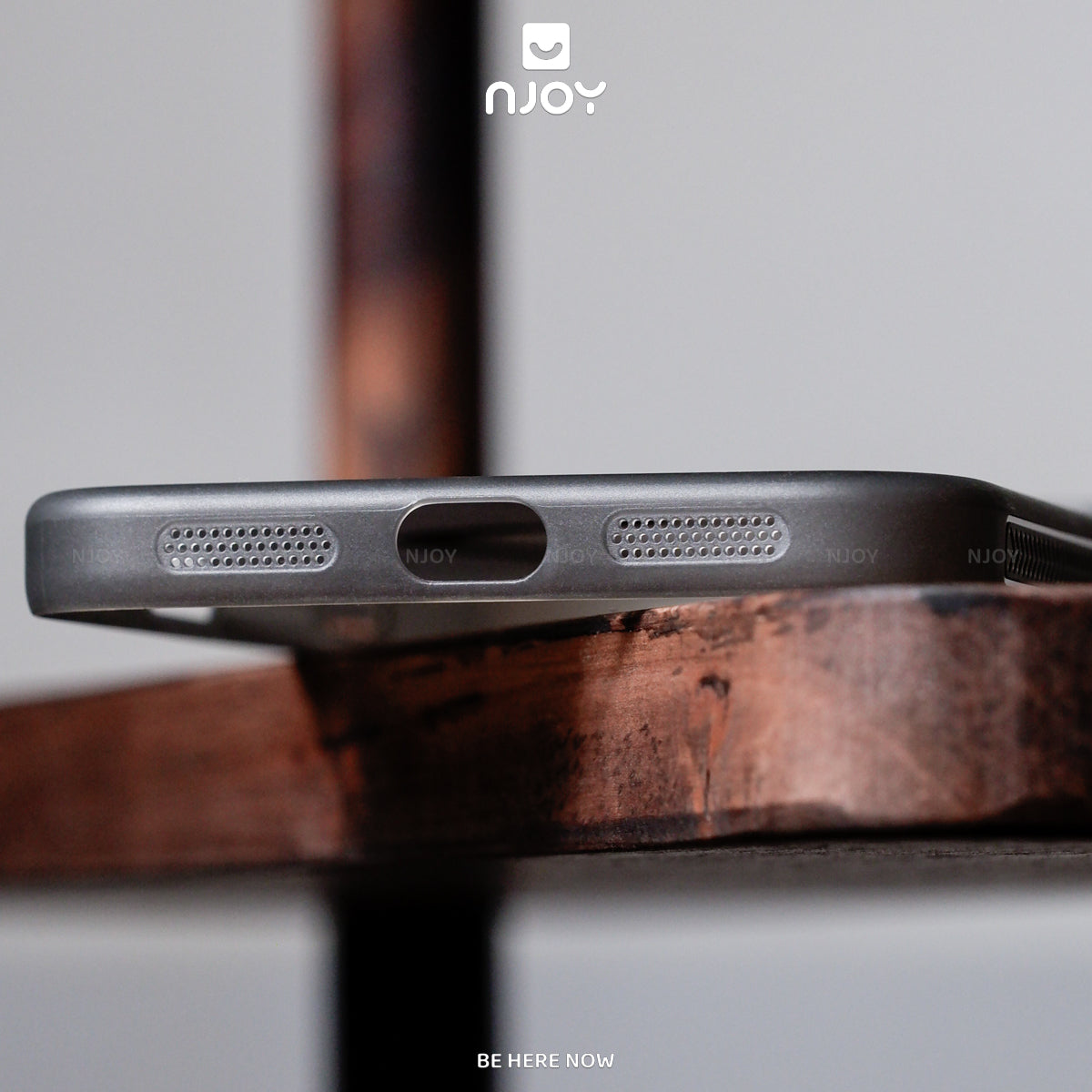 Ốp MagSafe nhám siêu mỏng mist chống trơn trượt — iPhone 14 Pro — ảnh 4