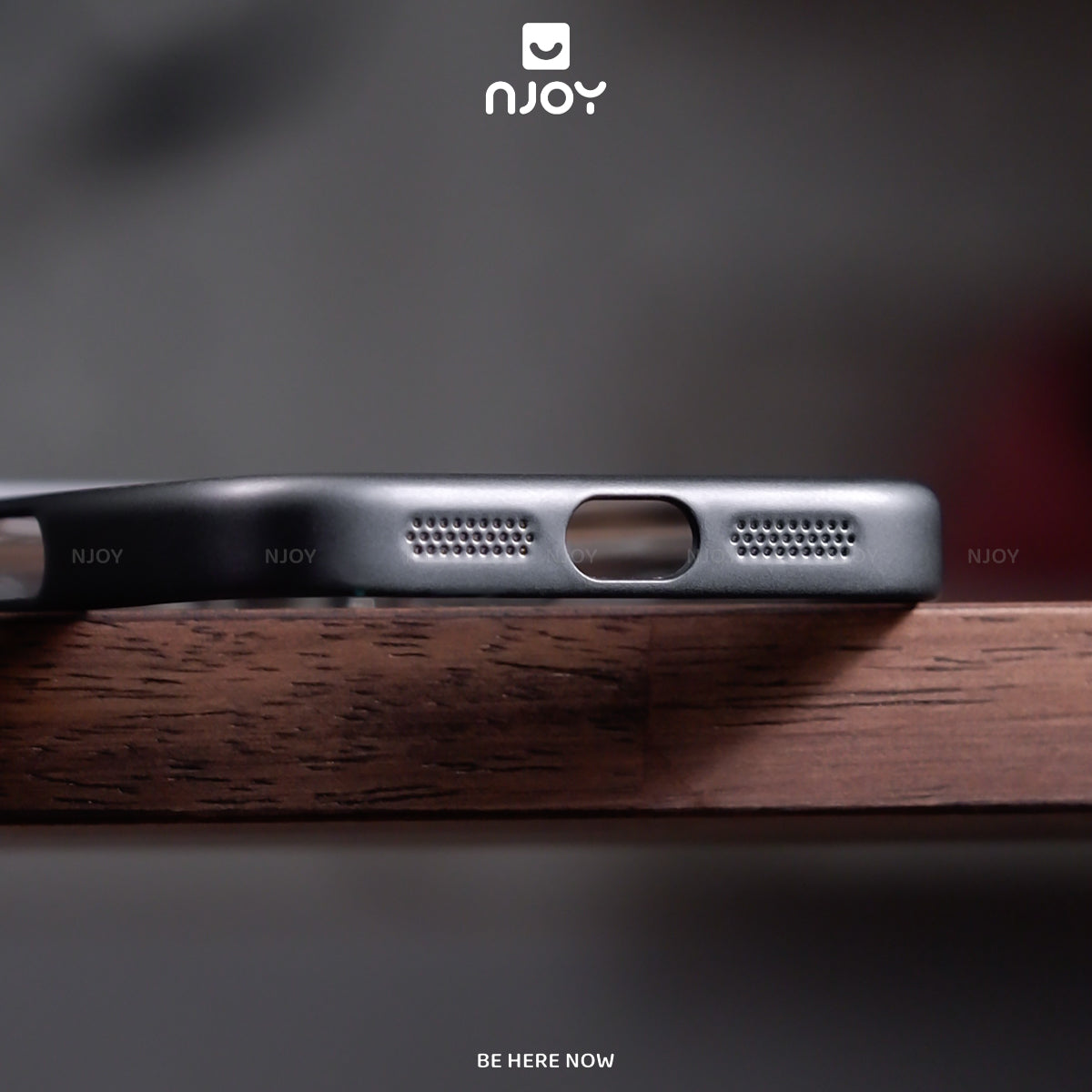Ốp lưng nhám MagSafe si crom sang trọng — iPhone 14 Pro — ảnh 4