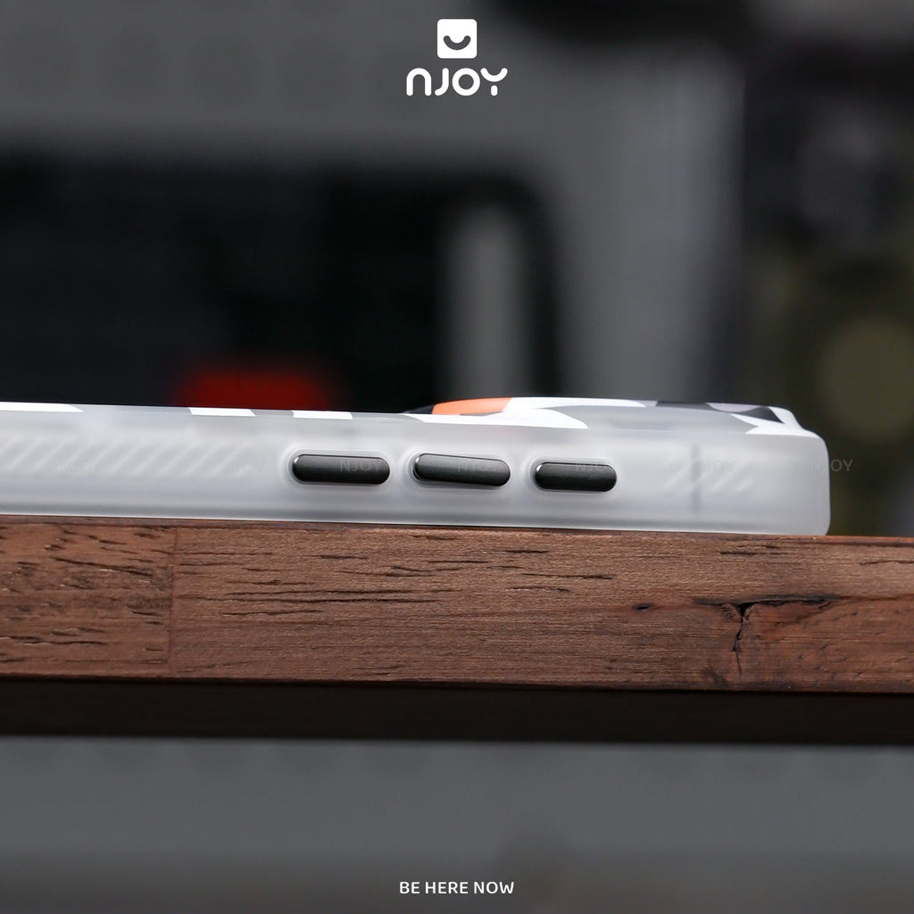 Ốp lưng nhám MagSafe chống vân tay họa tiết graffiti — iPhone 14 Pro — ảnh 5